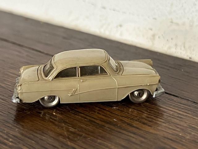 Lego Ford Taunus 17M Deluxe 1:87, Enlèvement