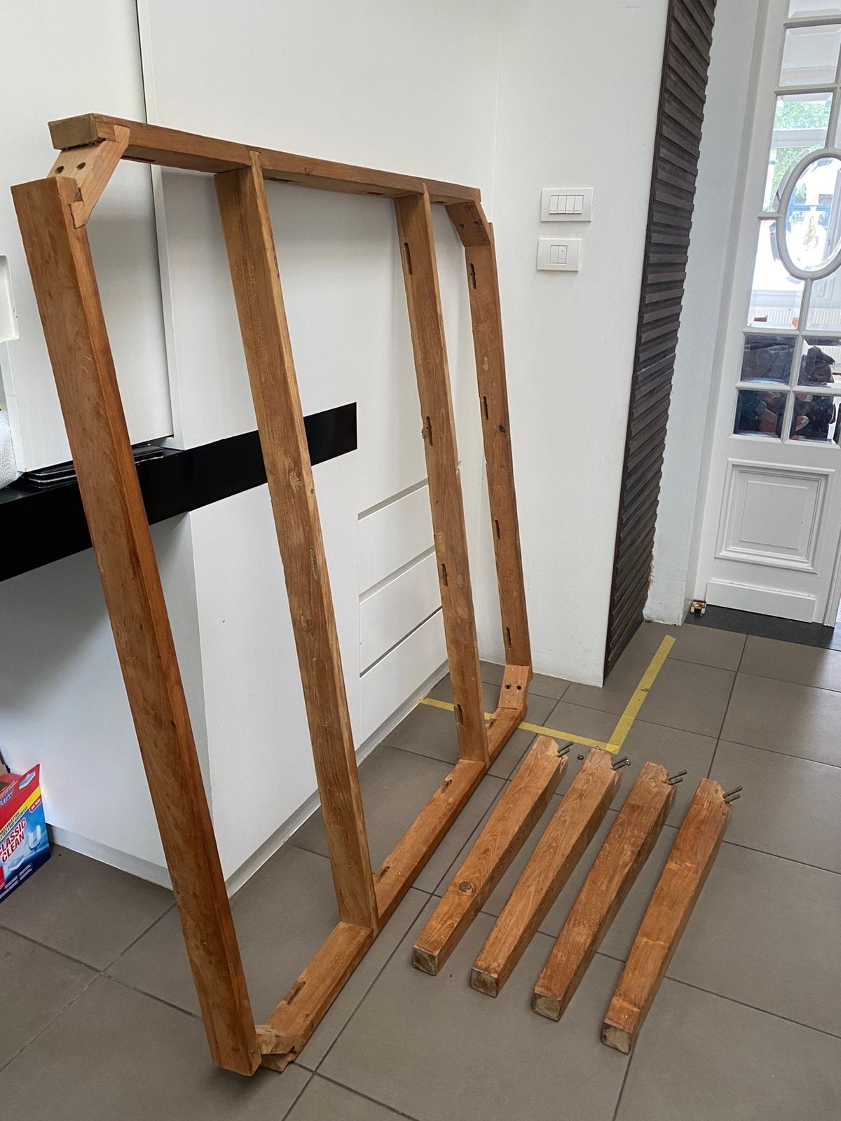 Tafelpoten en frame voor tafel 140 x140cm, Doe-het-zelf en Bouw, Hout en Planken, Ophalen, Gebruikt, Minder dan 200 cm, Plank