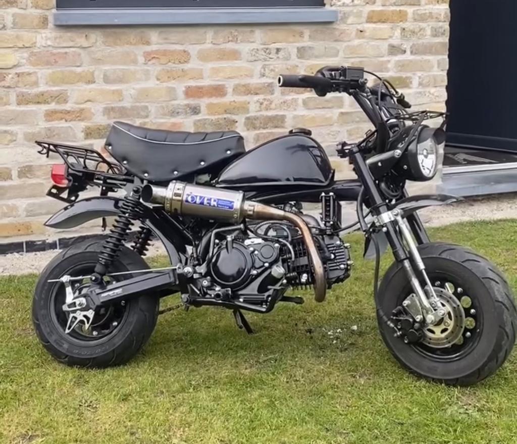 Moto Monkey 125cc, Fietsen en Brommers, Brommers | Overige merken, Ophalen, Zo goed als nieuw, 4 versnellingen, 125 cc