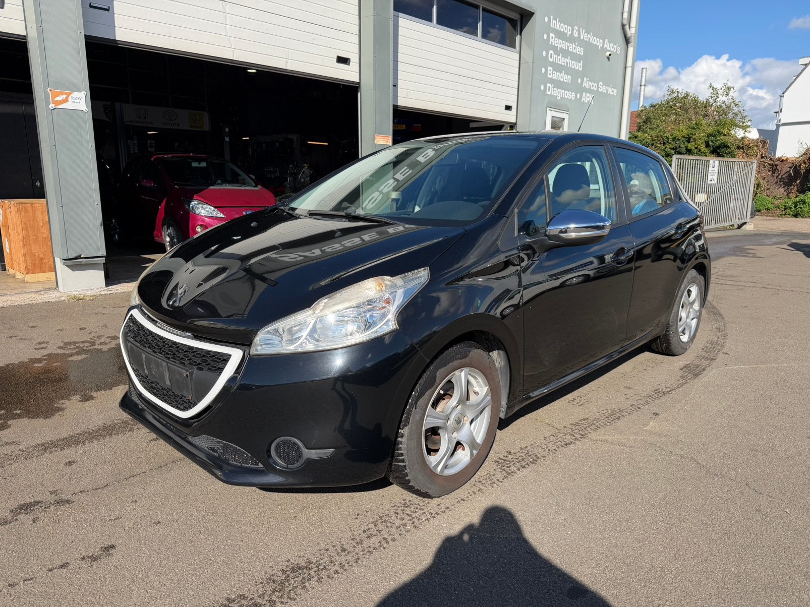 Peugeot 208 1.0 Vti Like Bouwjaar 2015, Euro 5, Achat, Entreprise, Boîte manuelle