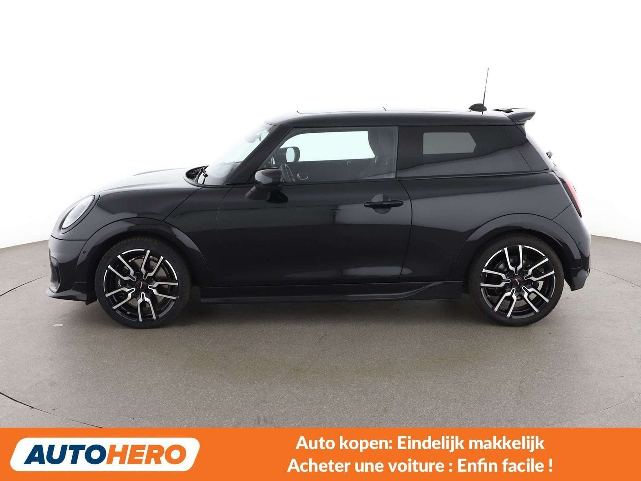 MINI Cooper S Cooper S John Cooper Works Trim (bj 2024), Auto's, Gebruikt, Zwart, Overige brandstoffen, Zwart