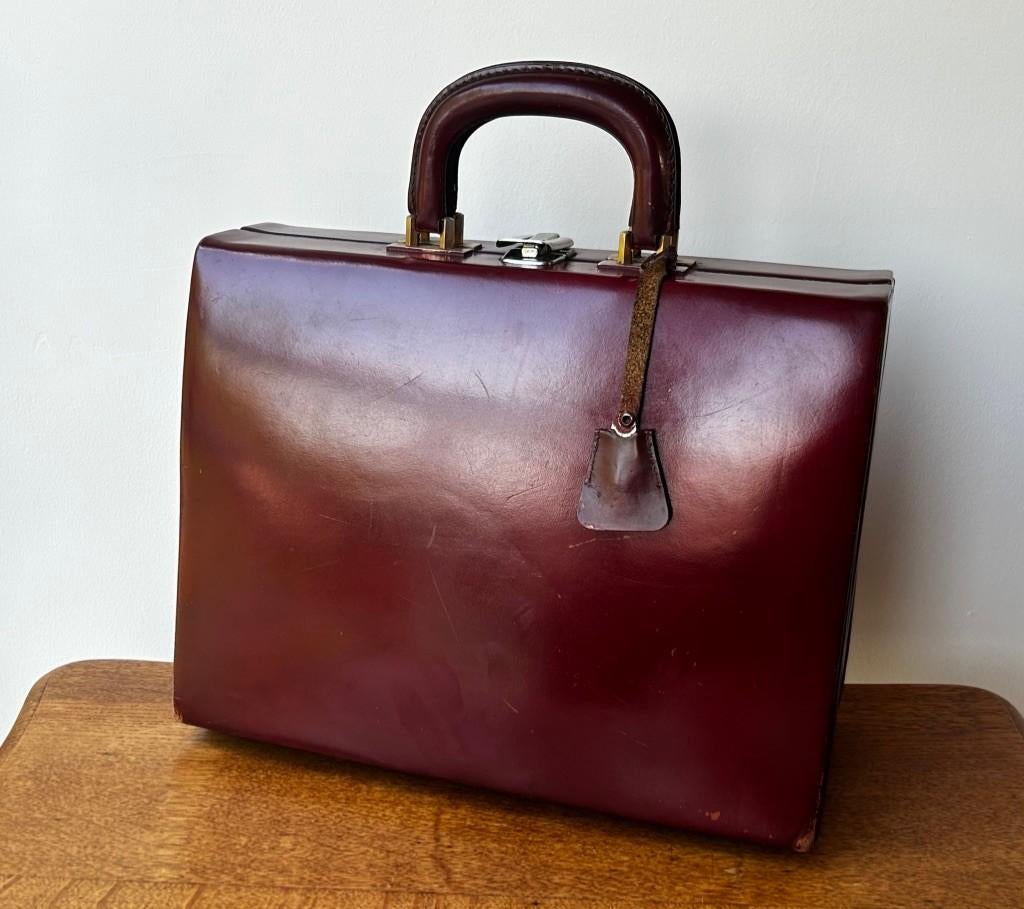Sac de voyage de beauté vintage, Le Tanneur, années 1960, Bijoux, Sacs & Beauté, Boîtes de maquillage & Beauty case, Rouge, Softcase