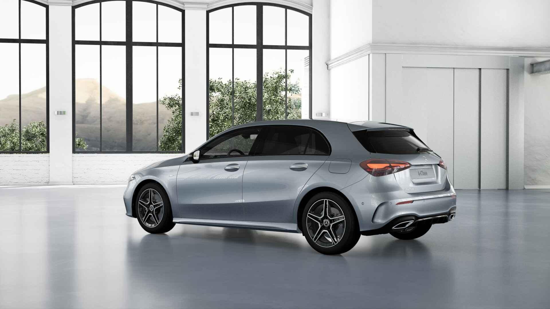 Mercedes-Benz A-Klasse 250 e Hatchback AMG Line, Autos, Achat, 16 kWh, Hybride rechargeable, 5 portes
