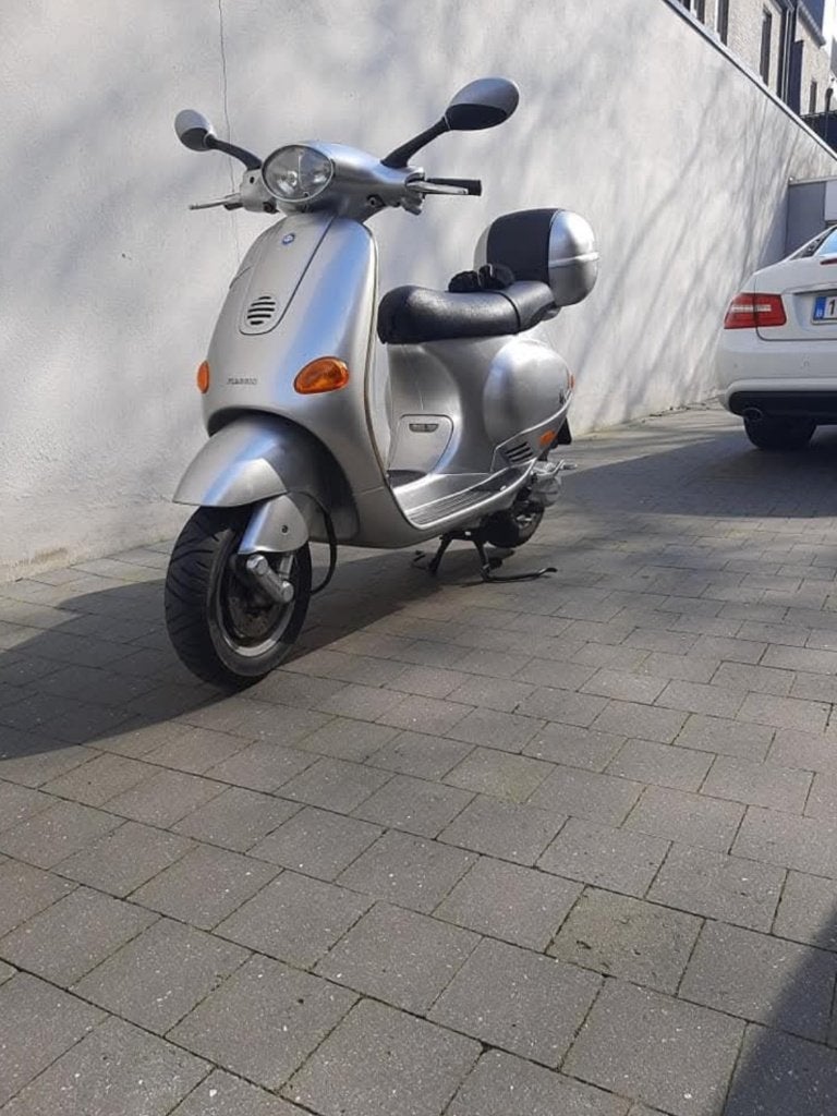 Vespa 125cc, Motos, Scooter, Particulier, 1 cylindre, Automatique
