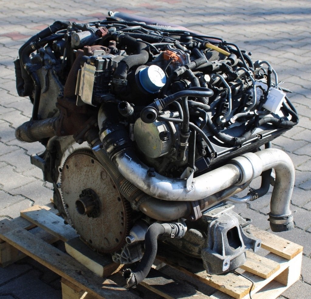 Moteur CGKB Complet AUDI A5 A4, Autos : Pièces & Accessoires, Envoi, Utilisé, Daihatsu