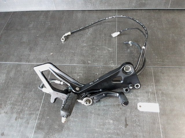 RC125 2014 - 2019 KTM Voetsteunen en schetsplaten D1-60304