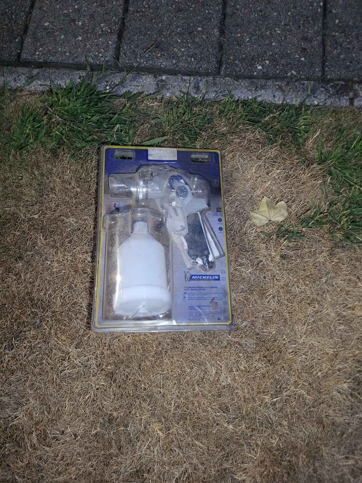 nieuw verfpistool, Enlèvement ou Envoi