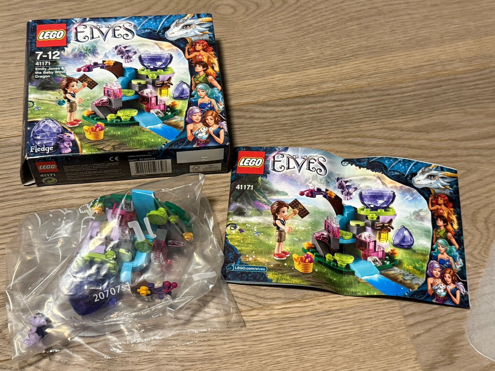 LEGO Elves - Emily Jones & Baby Wind Dragon (100% Compleet), Ophalen, Lego, Compleet, Complete set
