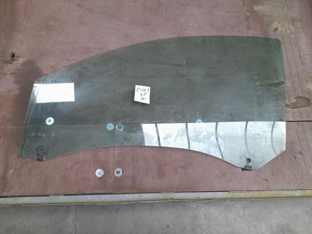 Vitre de porte avant GAUCHE RENAULT CLIO 3 en 3 portes, Enlèvement, Utilisé, Renault