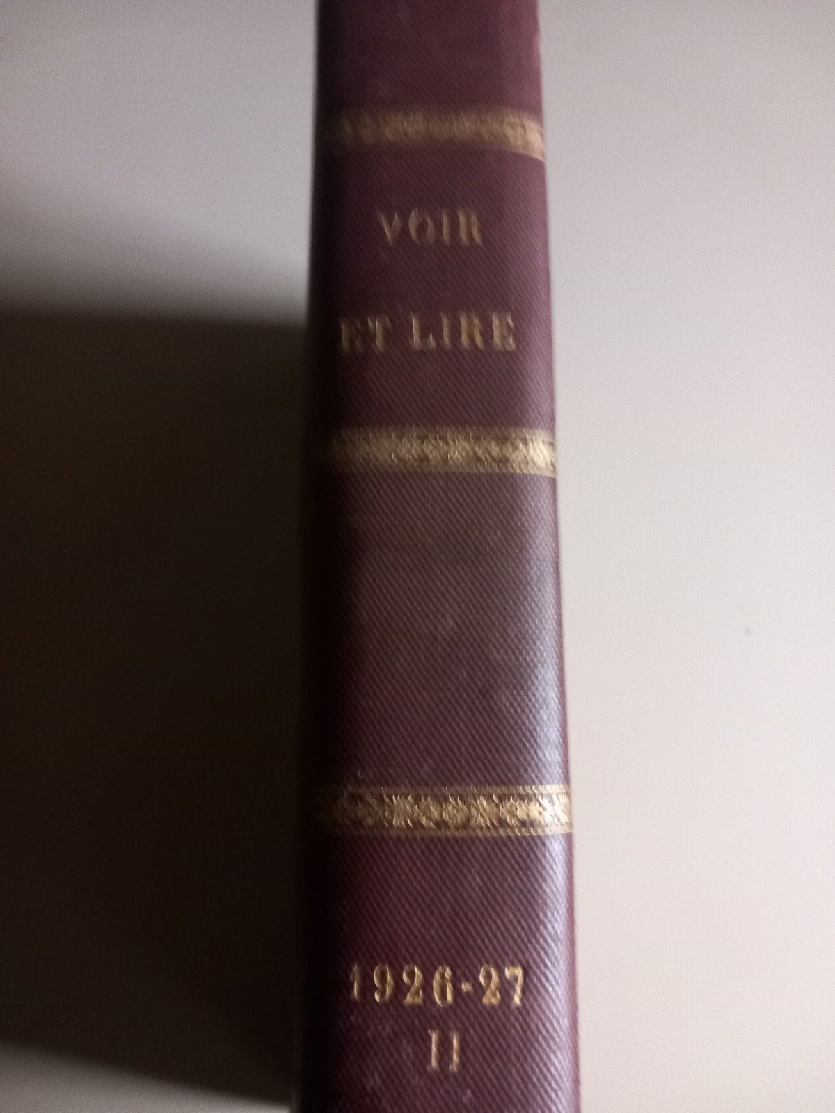 Voir et lire (1926/27) + La mode illustrée (1899/1901), Enlèvement