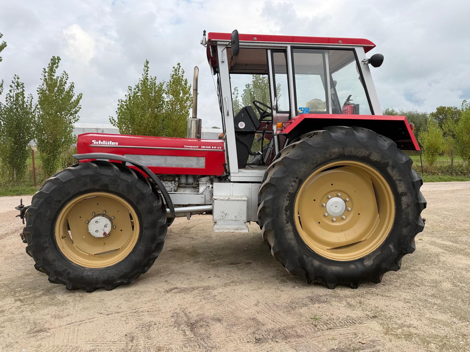 Schlüter Compact 1050 V6 LS Tractor, Enlèvement ou Envoi