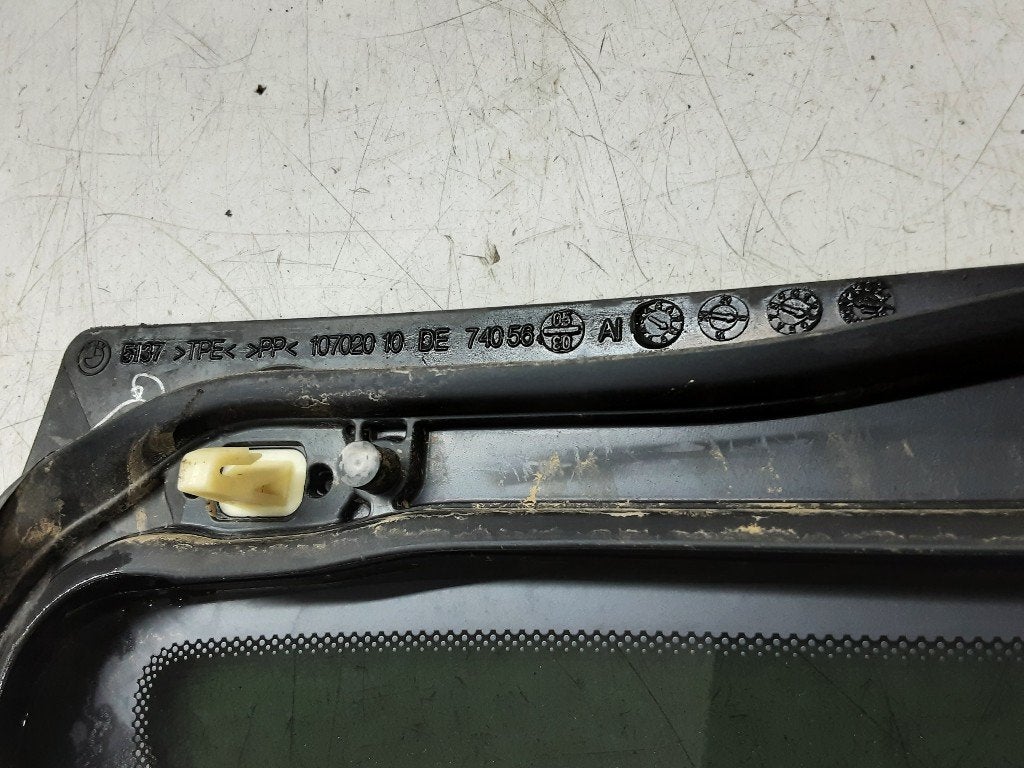 VITRE ARRIERE GAUCHE BMW X1 (F48) (107020-10), Utilisé, BMW, Petuelring 130
80809  München, DE, Bayerische Motoren Werke AG