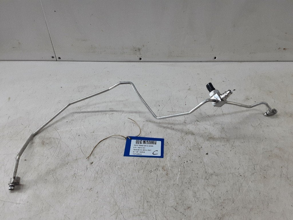 AIRCO LEIDING Toyota Yaris IV (P21 / PA1 / PH1) (01-2020/-), Gebruikt, Mevr. I. Hauben, Toyota, Rue de l'Espoir 34 34
4030  GRIVEGNÉE, BE