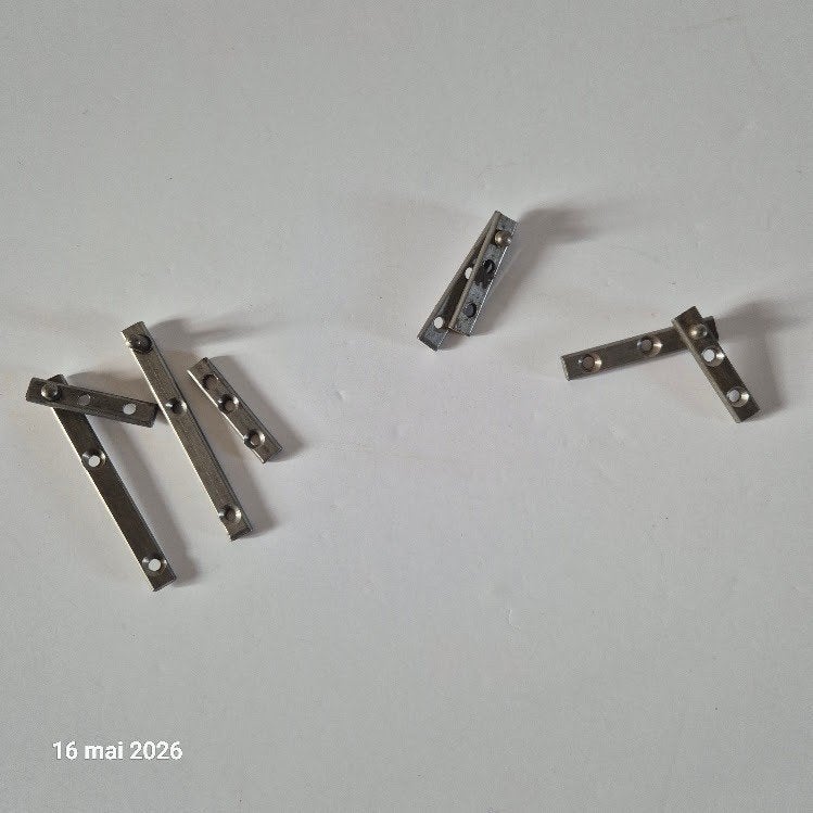 Lot de 4 charnières pivots universelles en acier ancien, Bricolage & Construction, Envoi, Neuf, Moins de 50 mm, Autres types