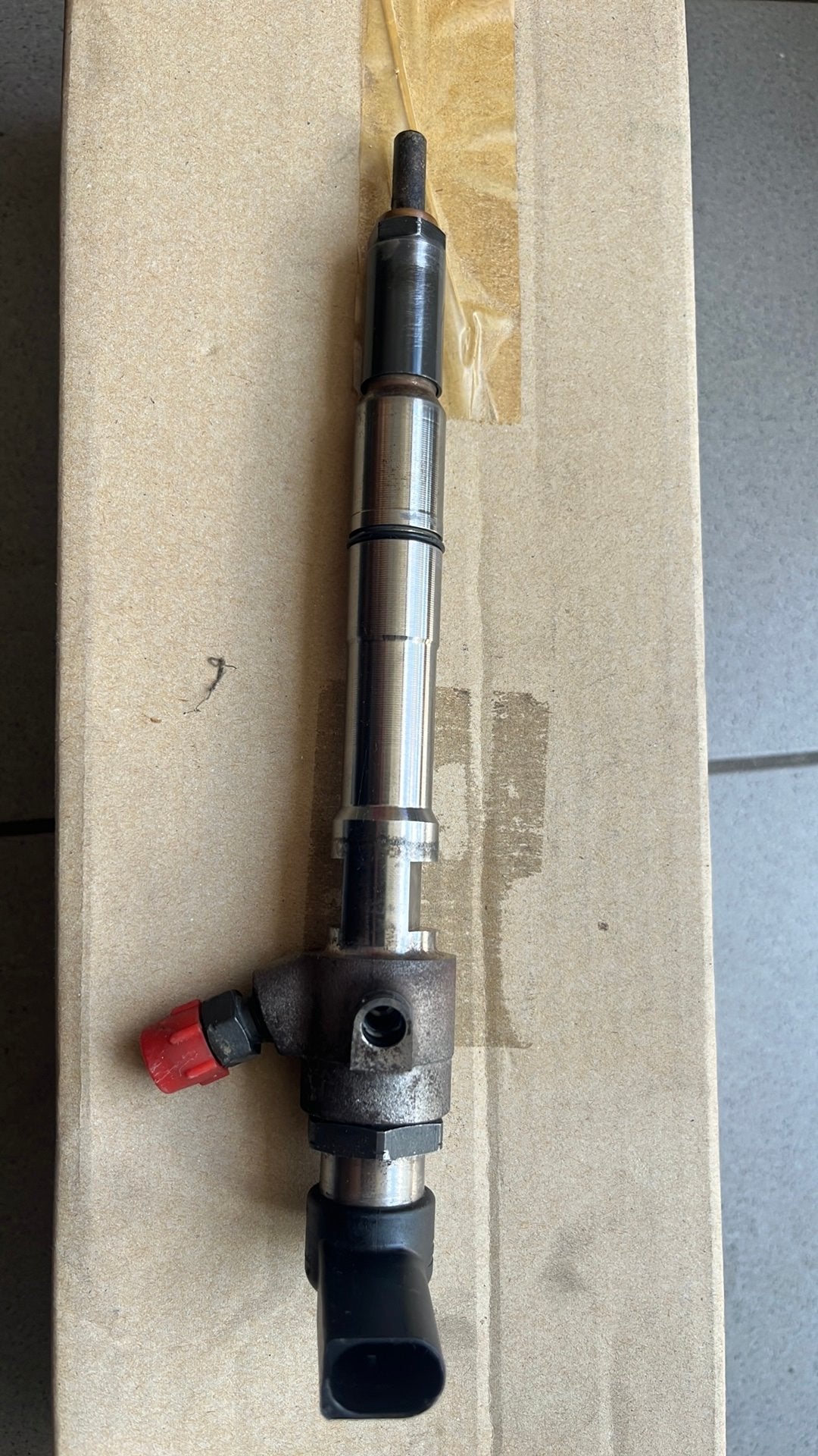 Atomiseur/injecteur d'origine 1.6 TDI VAG — 03L130277B, Autos : Pièces & Accessoires, Enlèvement ou Envoi, Utilisé, Audi