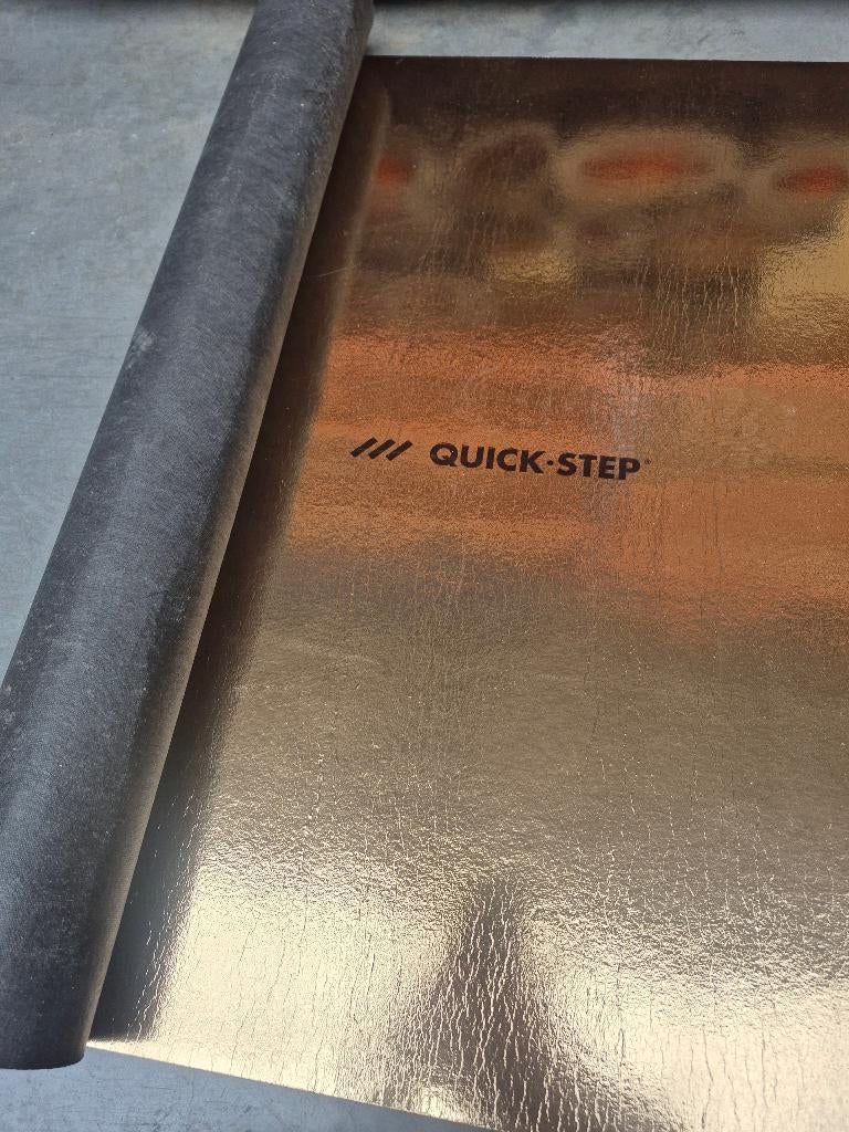 Ondervloer quickstep silent walk gold, Doe-het-zelf en Bouw, Ophalen, Zo goed als nieuw