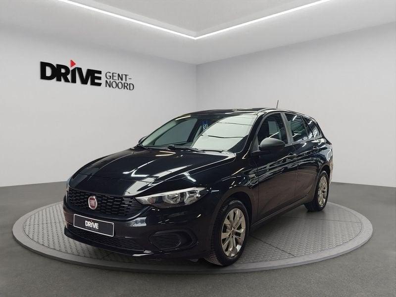Fiat Tipo Lounge Business *PDC/Verw.Zetels/Nav*, Autos, Capteur de stationnement, Achat, Entreprise, Boîte manuelle