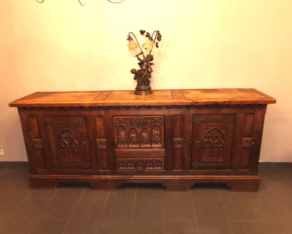 Lange antieke Gotische dressoir in zw eik L 265 H 105 D 57, Antiek en Kunst, Ophalen