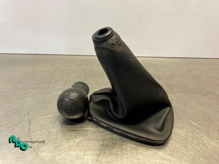 Enveloppe levier de vitesse d'un Citroen C1 (C1 08-), Autos : Pièces & Accessoires, Habitacle & Garnissage, Citroën, Utilisé, 3 mois de garantie