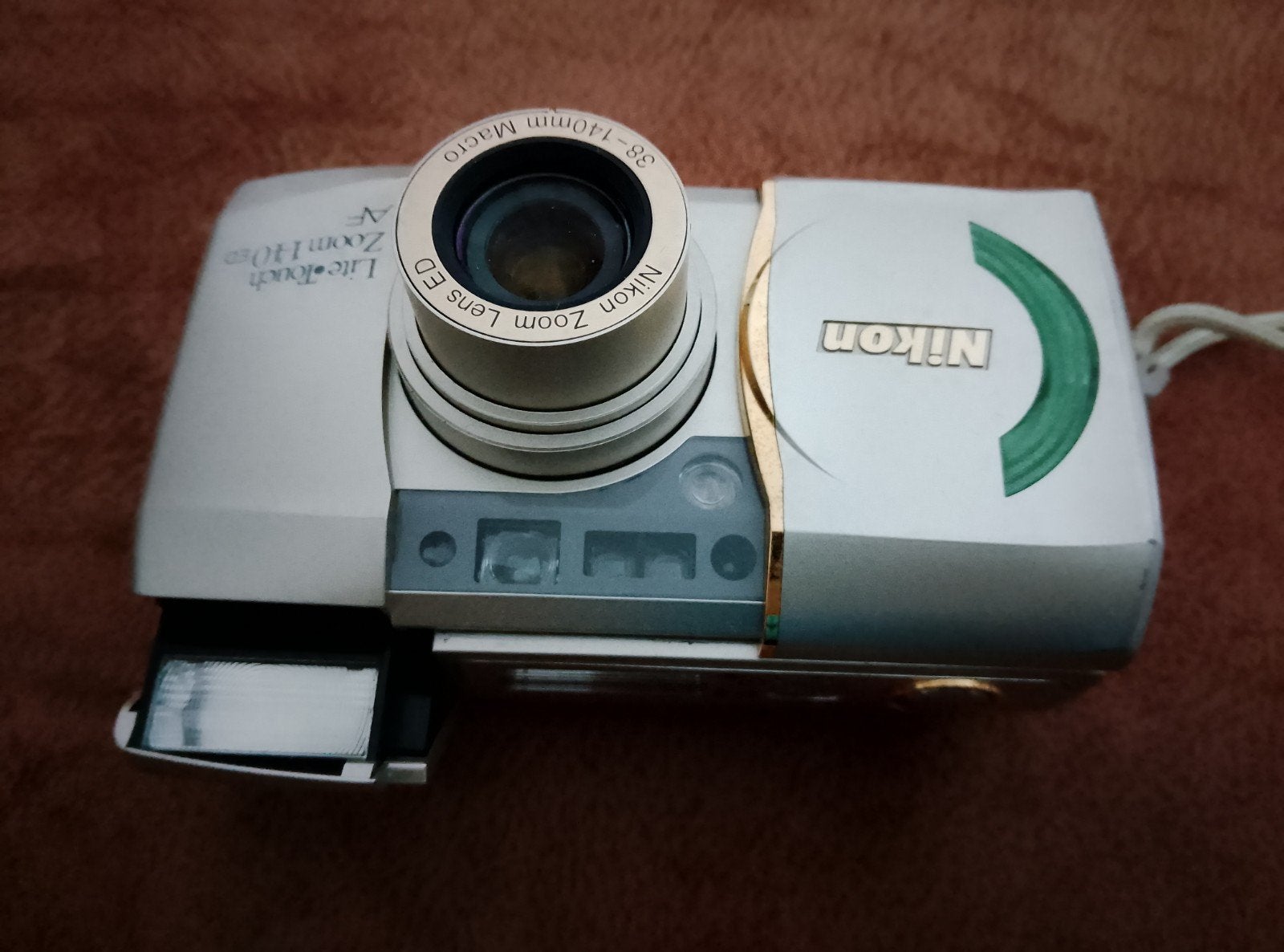 Caméra vidéo Nikon Lite Touch 140 ED/QD Zoom 35 mm, Enlèvement ou Envoi, Nikon