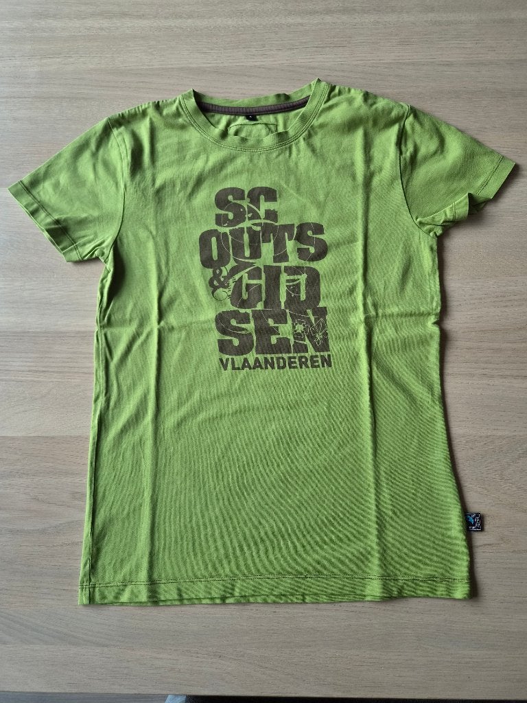 Scouts T-shirt maat S, Verzamelen, Scouting, Ophalen of Verzenden, Zo goed als nieuw, Kleding