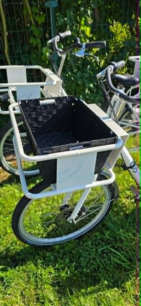 witte bakfiets in goede staat, Minder dan 10 versnellingen, Gebruikt, 26 inch, Schijfrem