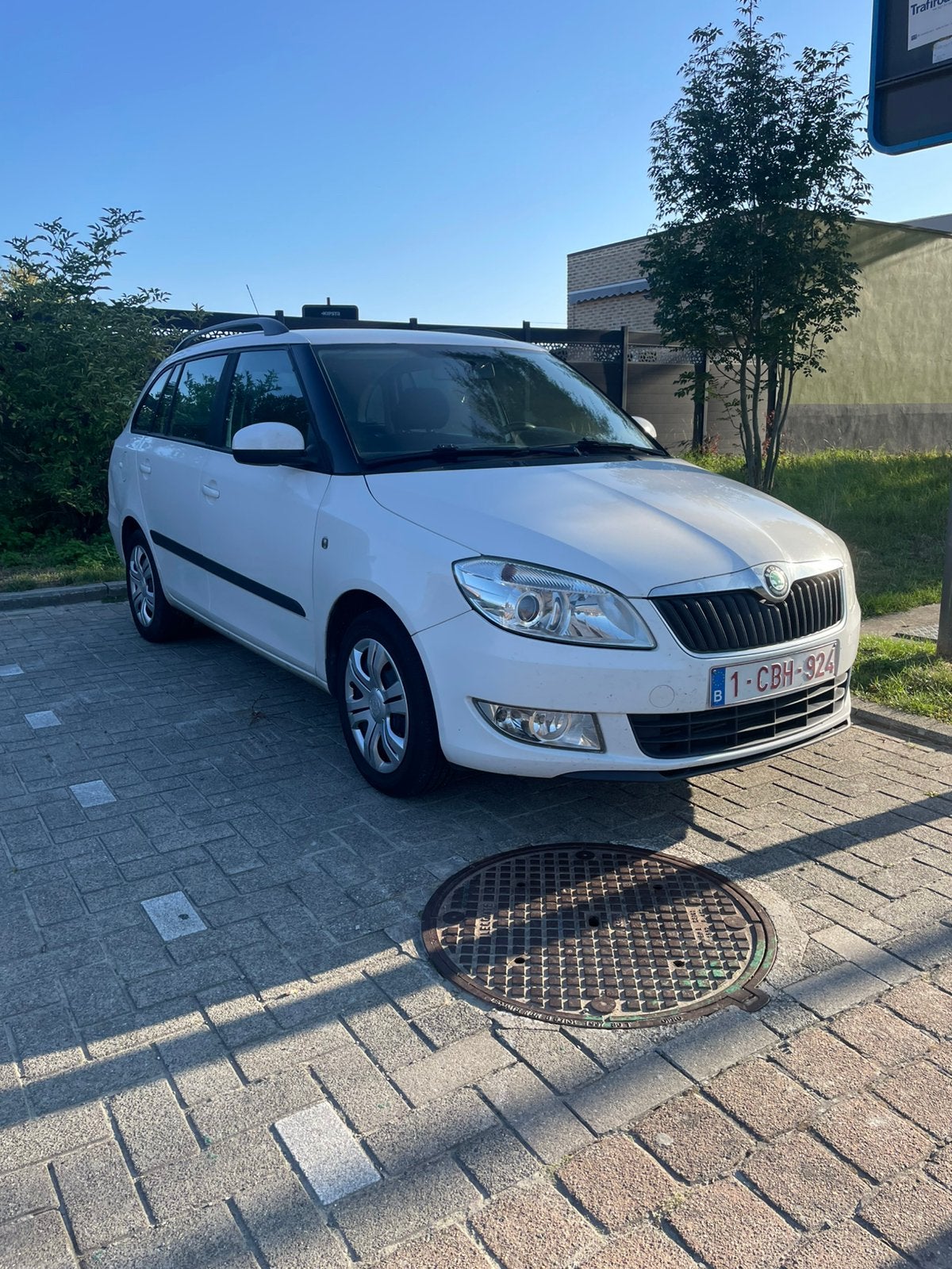 Skoda Fabia 1.2tdi, Autos, Skoda, Euro 5, Achat, Boîte manuelle, Noir