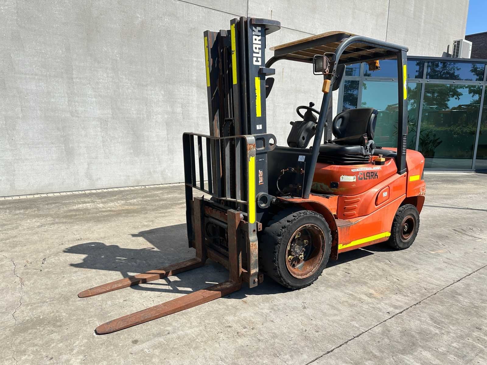 Clark - 2018 - GTS30D - Vorkheftruck, Zakelijke goederen, Machines en Bouw | Heftrucks en Intern transport, Diesel, Heftruck, Clark