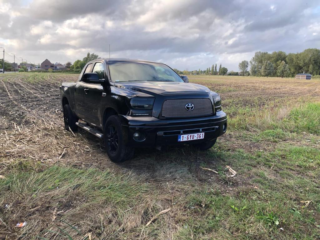 te koop Toyota Tundra 5.7 V8 Benzine + LPG Licht vracht), Auto's, Bestelwagens en Lichte vracht, Automaat, 8 cilinders, Zwart