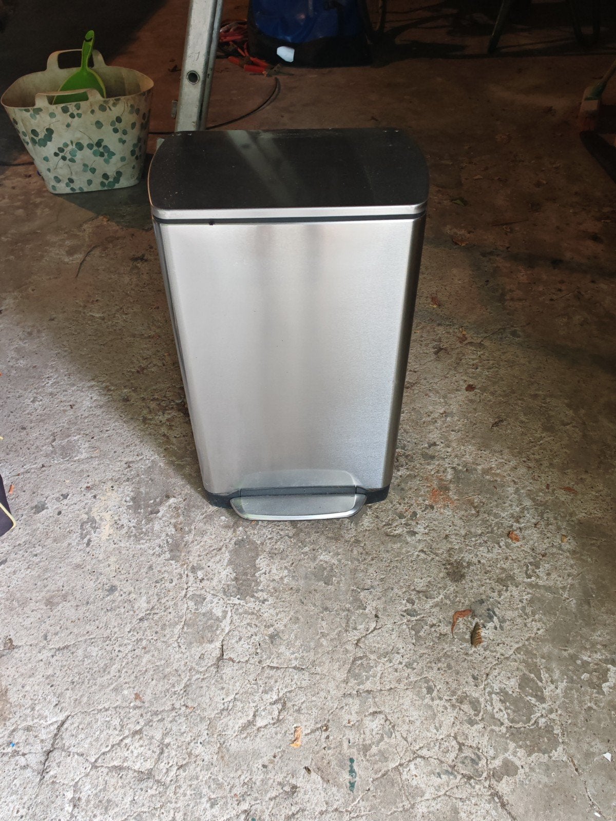 poubelle 60l simplehuman, 40 litres ou plus, Utilisé, Inox, 50 – 75