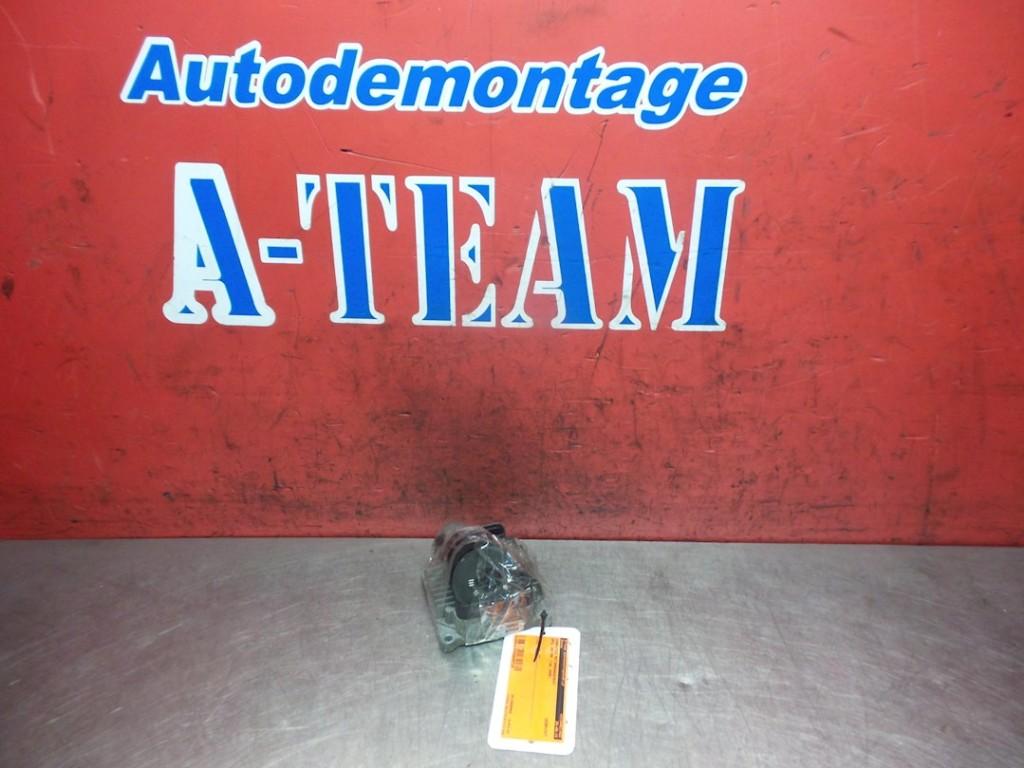 CALCULATEUR MOTEUR ECU Astra G Caravan (F35) (09355929), Utilisé, Opel
