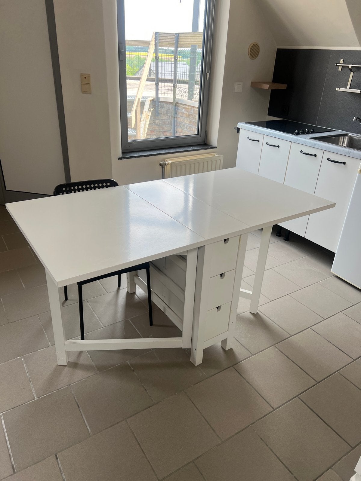 Bureau ou table cuisine fonctionnel avec chaise, Maison & Meubles, Enlèvement, Comme neuf