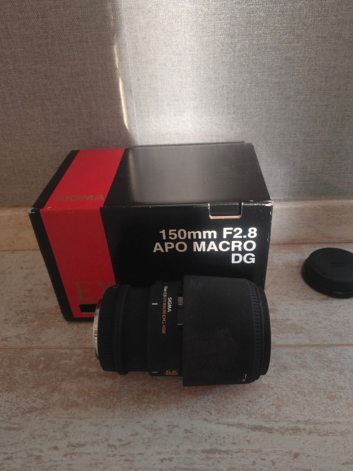 Sigma 150mm F2.8 APO Macro DG HSM EX Canon EF + doos, Ophalen, Canon, Canon EF, Zonnekap