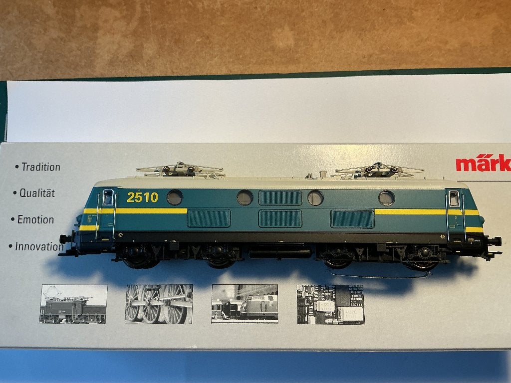 Marklin 37246 NMBS 2510 Antwerpen, Wisselstroom, Locomotief, Ophalen of Verzenden, Zo goed als nieuw