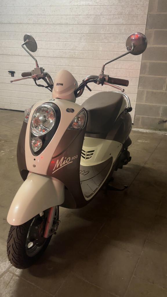 Sym mio 100cc, Enlèvement, Comme neuf, Mio
