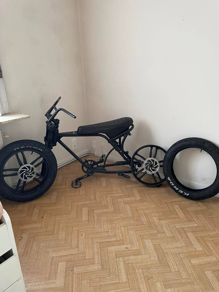 Fatbike v8 in onderdelen, Fietsen en Brommers, Elektrische fietsen, Ophalen, Gebruikt, 50 km per accu of meer