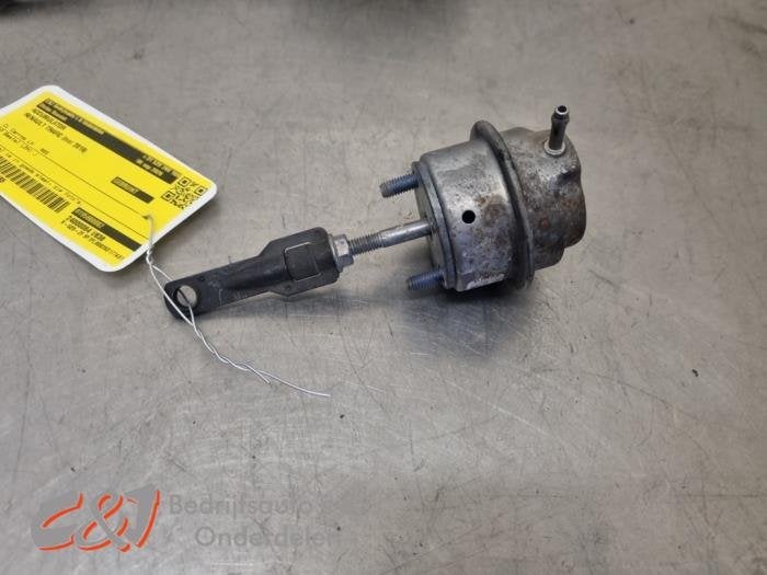 Batterie d'accumulateur d'un Renault Trafic, Autos : Pièces & Accessoires, Moteurs & Accessoires, Renault, -, 3 mois de garantie