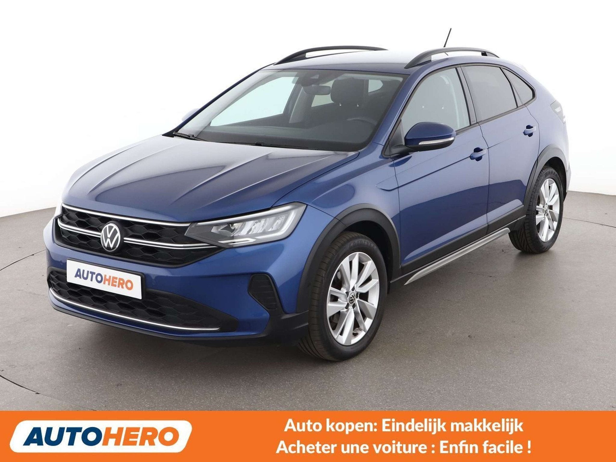 Volkswagen Taigo 1.0 TSI Life (bj 2023, automaat), Auto's, Stof, Gebruikt, Blauw, 5 zetels