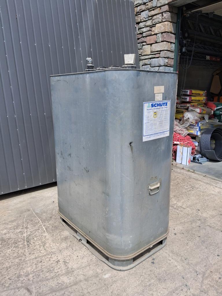 Citerne à mazout 1000 litres, Collections, Machines | Autre, Enlèvement, Utilisé
