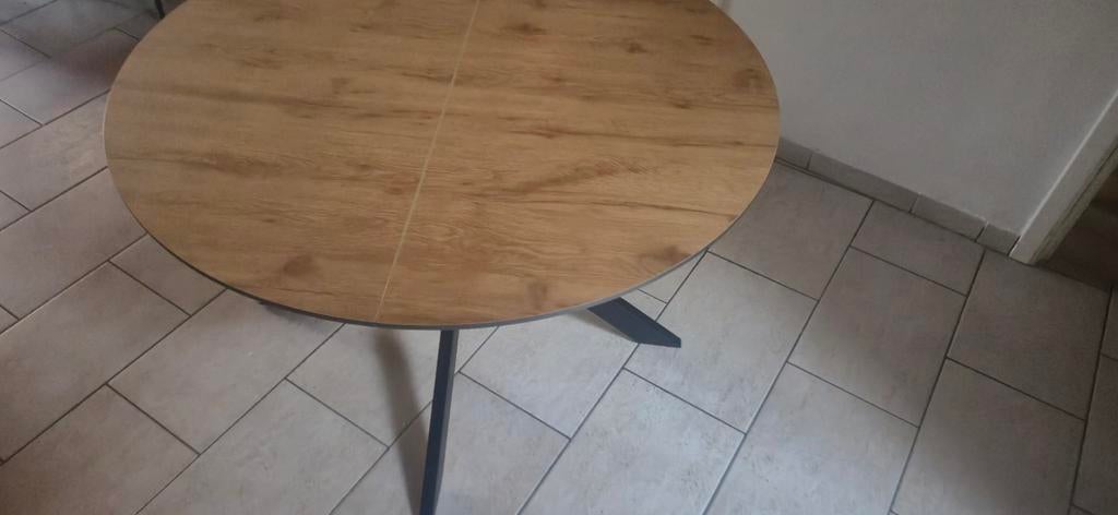 Table ronde extensible de 120 à 160cm neuve., Enlèvement