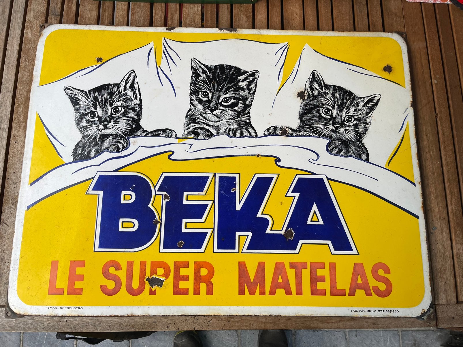 Emaille bord Beka, Enlèvement, Utilisé, Panneau publicitaire