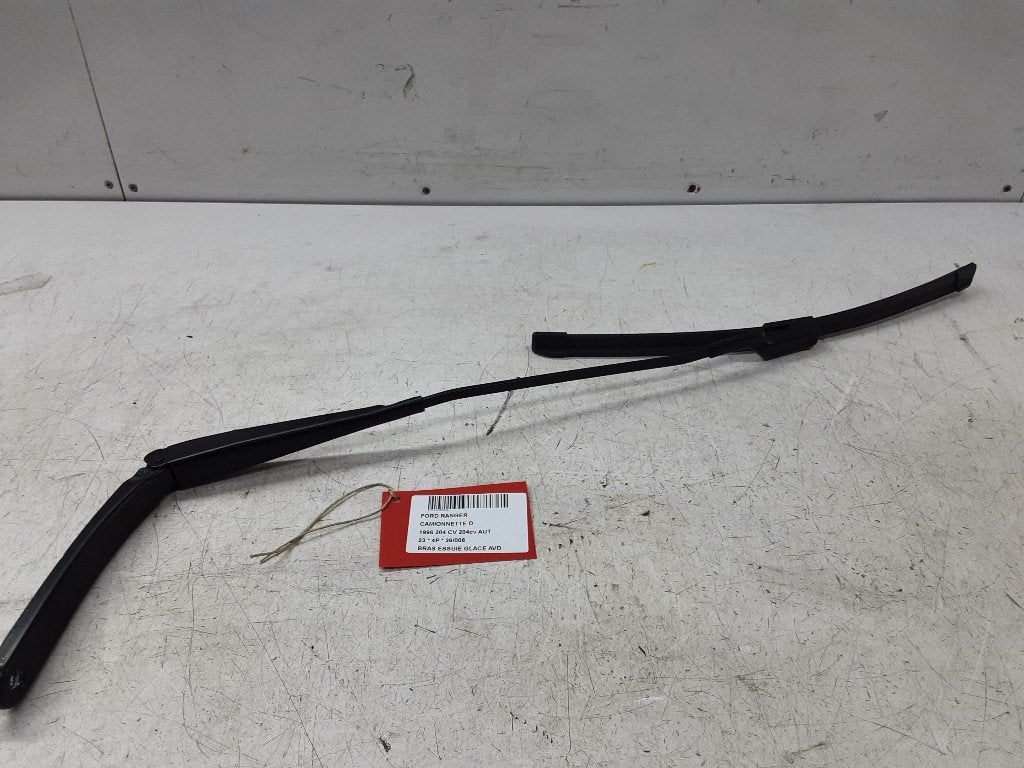 RUITENWISSERARM RECHTS VOOR Ranger Extended Cab, Super Cab, Gebruikt, Mevr. I. Hauben, Rue de l'Espoir 34 34
4030  GRIVEGNÉE, BE