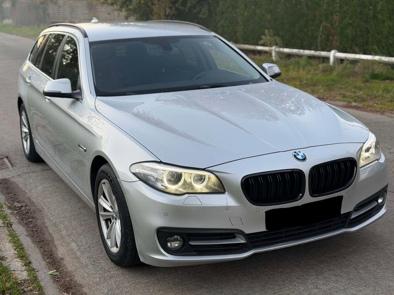 Bmw 520D F11 Facelift euro6B, Autos, Cuir, Boîte manuelle, Noir, 120 kW