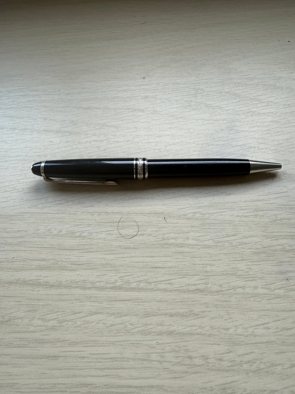 Montblanc Meisterstück Classique 2866 Platinum balpen, Collections, Enlèvement, Comme neuf, Stylo à bille