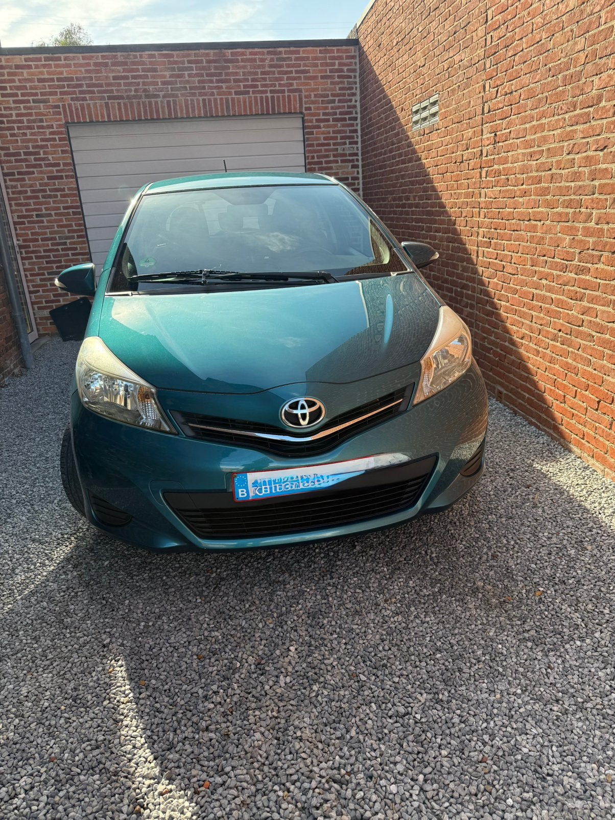 Yaris 1.3 benzine, Auto's, Toyota, Voorwielaandrijving, Euro 5, Overige kleuren, Handgeschakeld