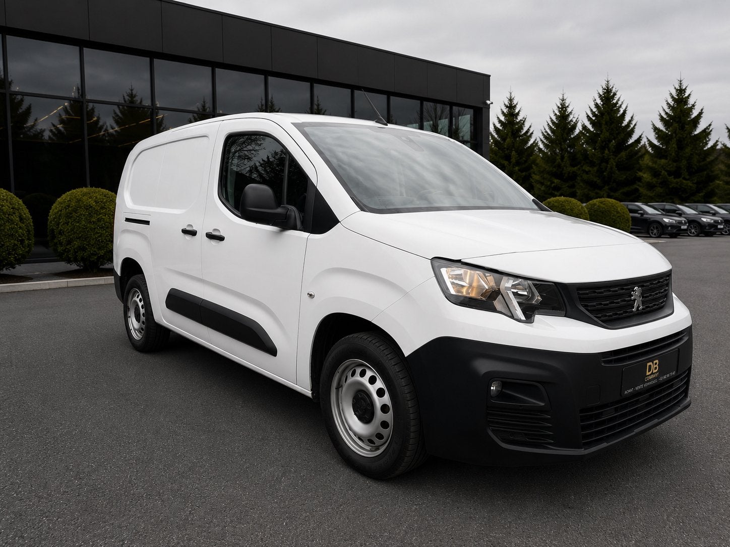 Peugeot Partner L2 1.5 BlueHDi 130 CV – 3 Places – CarPlay –, Stof, Zwart, 5 deurs, Overige carrosserie