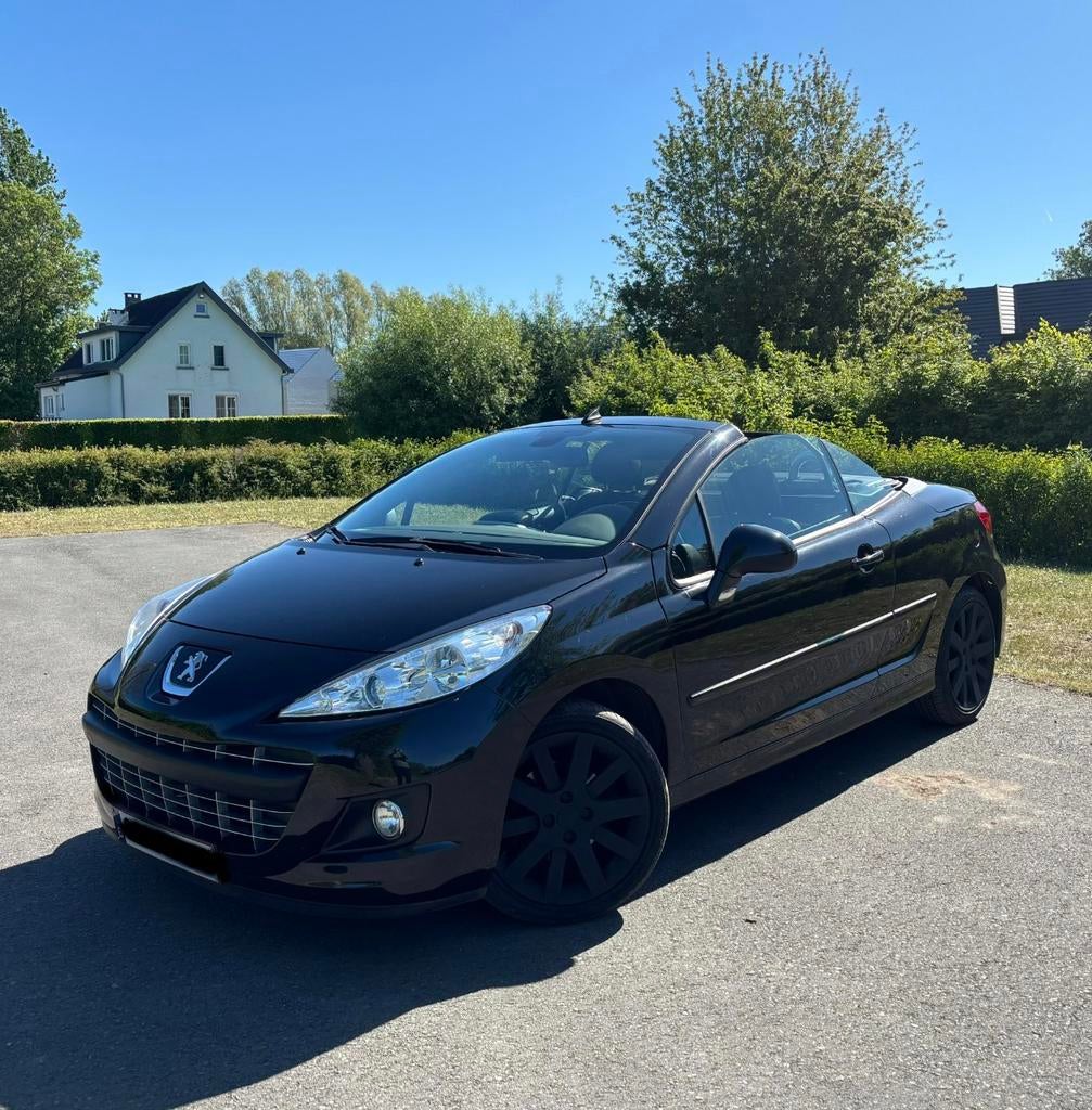 AUTOMAAT peugeot 207 CABRIO weinig kms, Auto's, Automaat, Euro 5, Zwart, Cabriolet