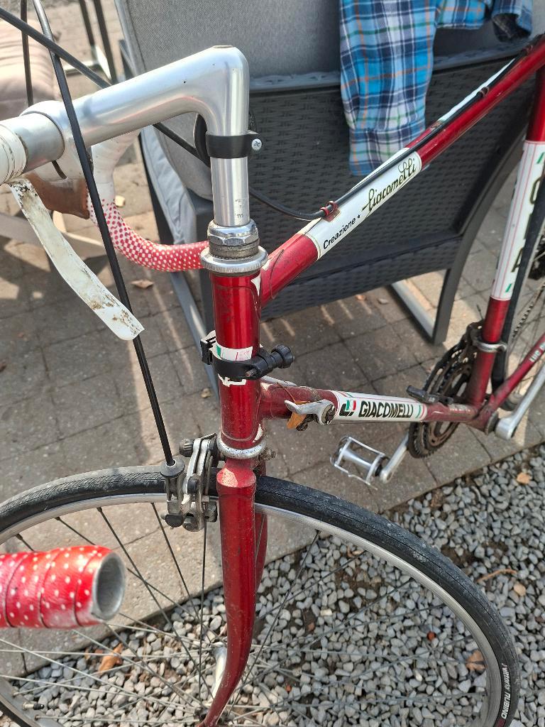 Giacomelli, Vélos & Vélomoteurs, Enlèvement