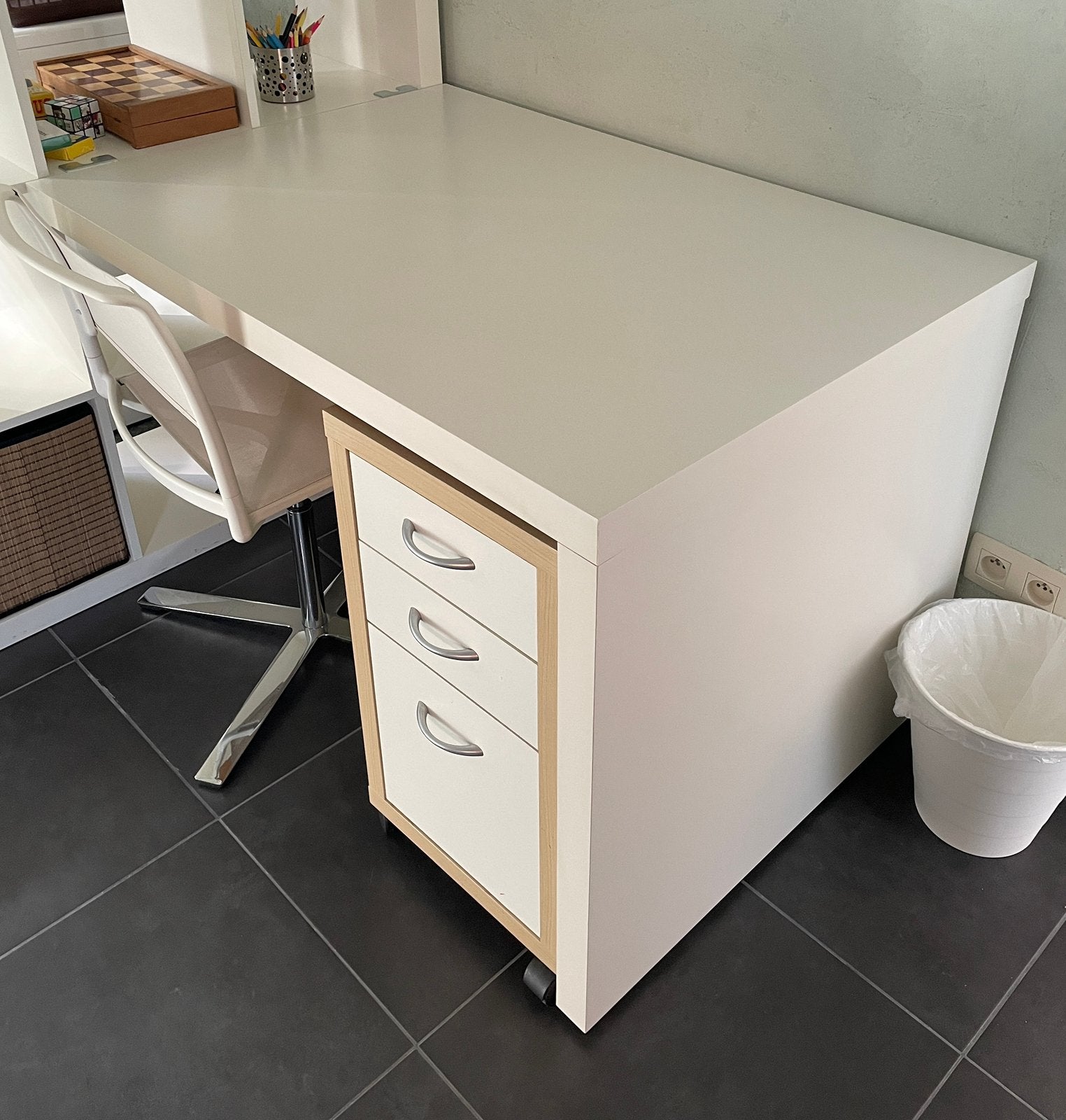 Bureau IKEA – LINNMON – blanc – avec fixations KALLAX, Classique, Enlèvement, Utilisé, IKEA