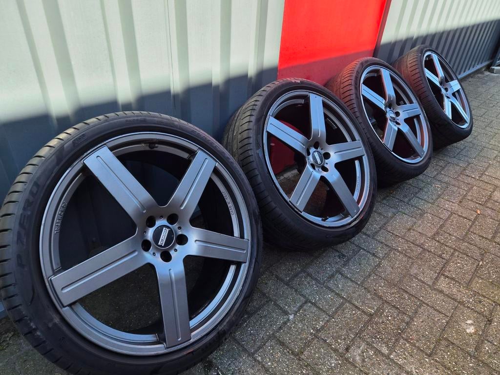 Velgen met banden 22 inch, Auto-onderdelen, Banden en Velgen, Ophalen, Band(en)